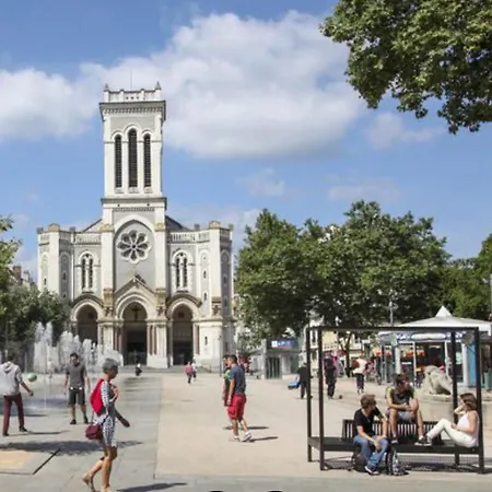 Apartmán Bel Appart' 3 3 Sdb Au Centre-ville St Etienne *